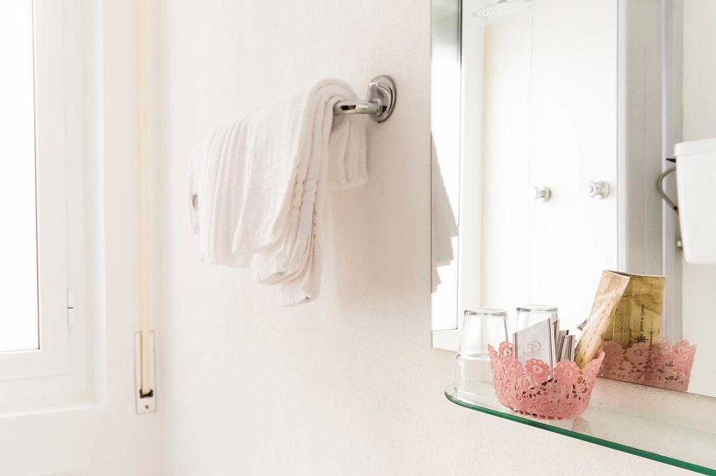 Hotel Giongo Spotorno Ngoại thất bức ảnh