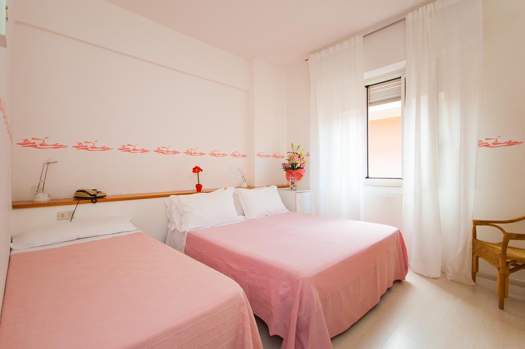 Hotel Giongo Spotorno Ngoại thất bức ảnh